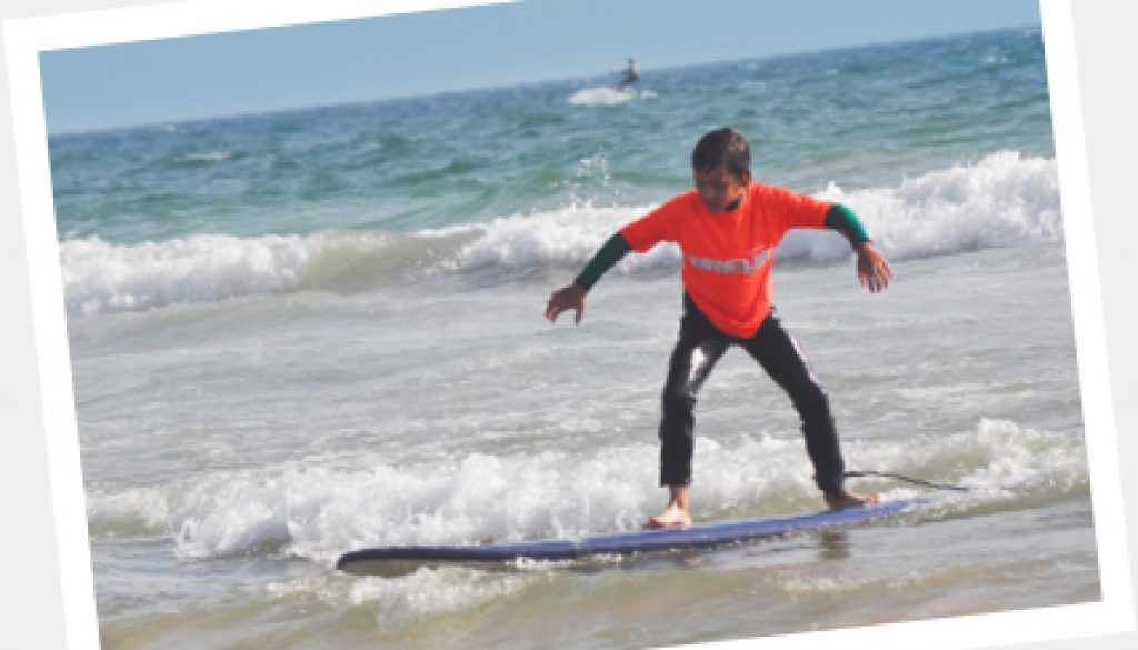 actividades de verão para crianças, aulas de surf